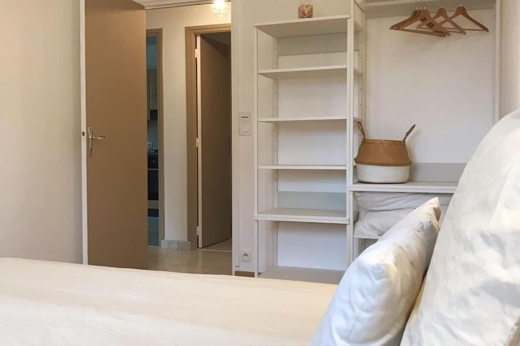 Appartement A 2 Pas Du Mont St-Michel Pontorson Ngoại thất bức ảnh